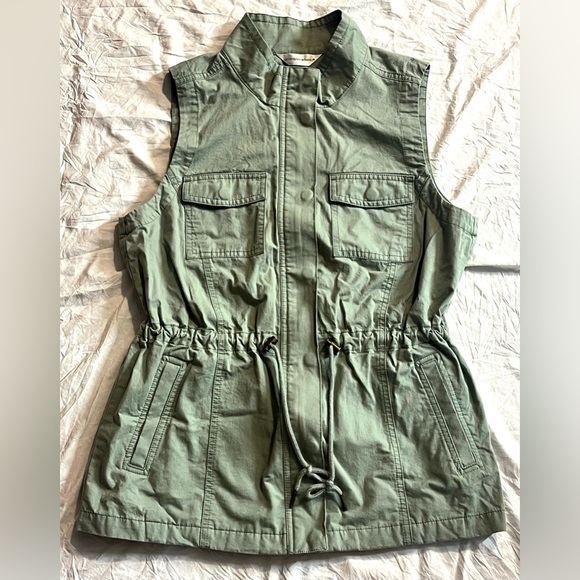 Christopher & Banks Jackets & Blazers - Christopher & Banks Women's Green Cotton Utility Zip-Up Cinch Vest Size Medium